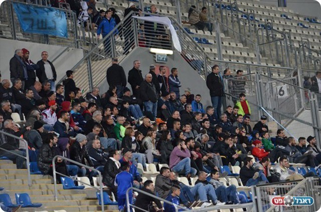 350 אוהדים בנשר. מכובד (ואסים מוואסי)